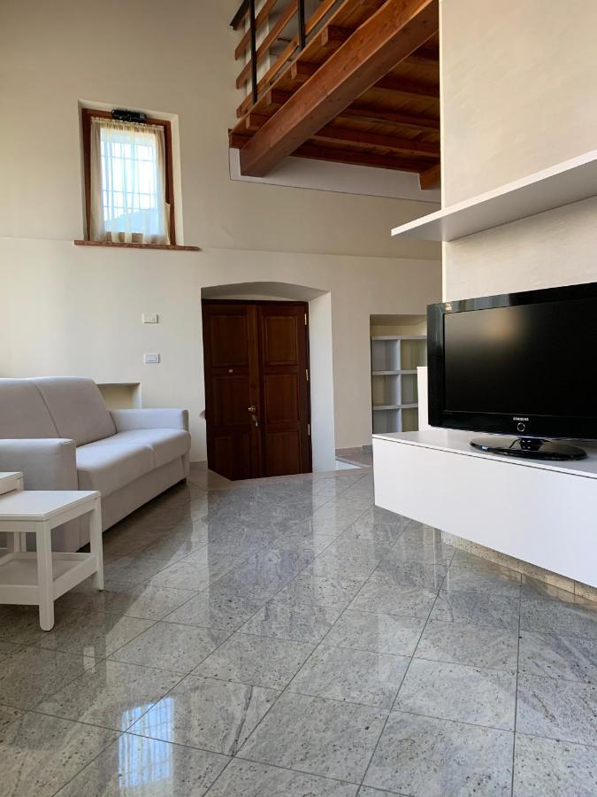Il Vicoletto Holiday House Volta Mantovana Exteriör bild